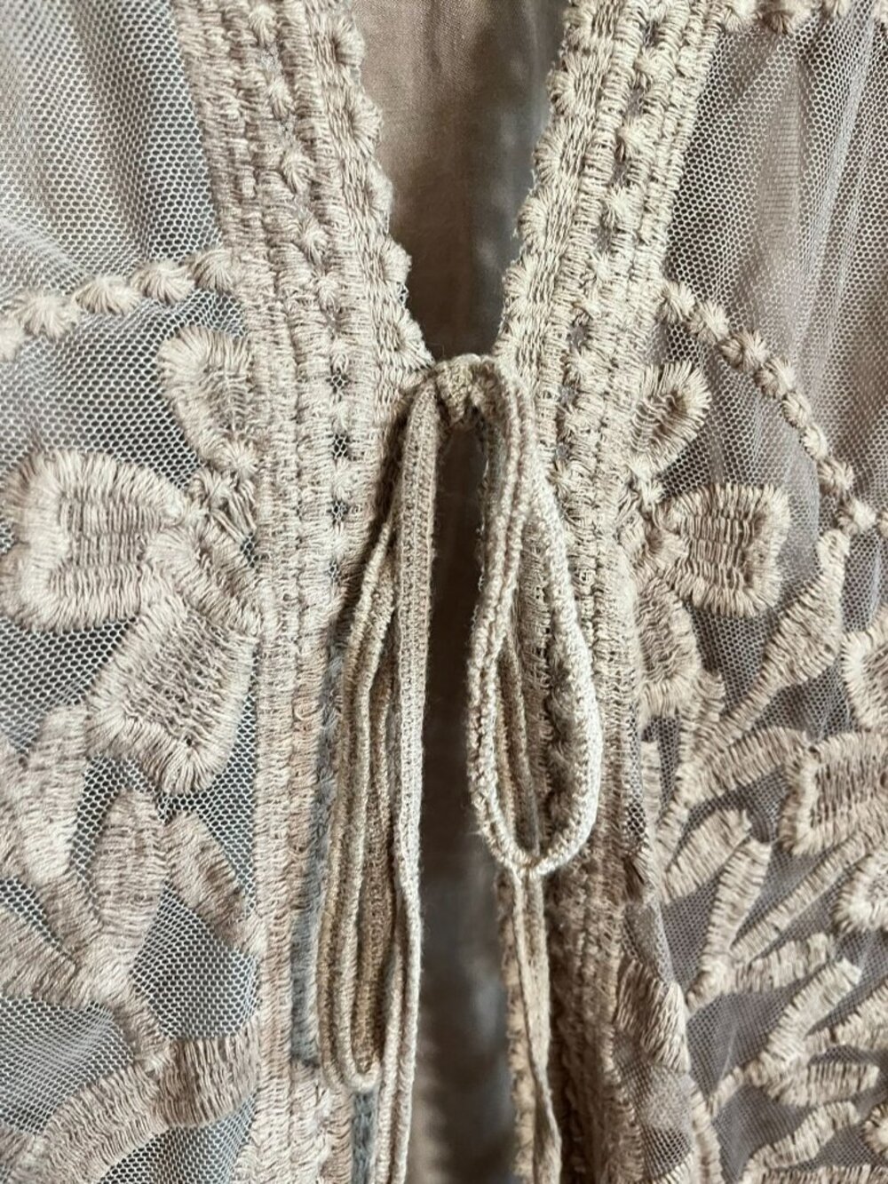 Neutral Floral Embroidered Cardigan XL Boho Indie Folk Peasant Festival Mesh - Picture 7 of 9